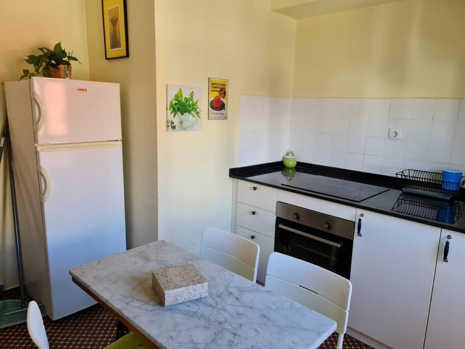 Casa Roge Apartment Luarca Luaran gambar